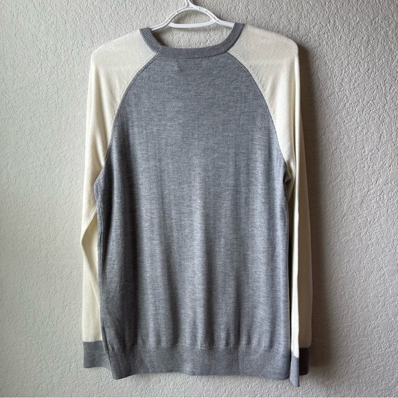 Vineyard Vines Raglan Sleeve Sweater in Gray Heather Size Medium NEW - Picture 3 of 6
